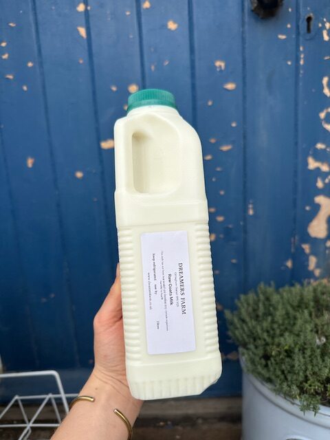 raw goats milk 1 litre - plastic bottles